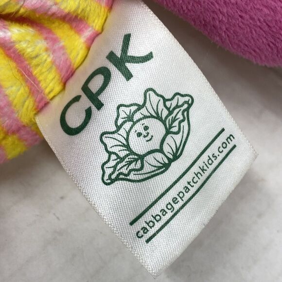 Cabbage Patch Kids Cutie Bunny CPK Collectable Animal Babies Doll 2015 - Picture 8 of 9